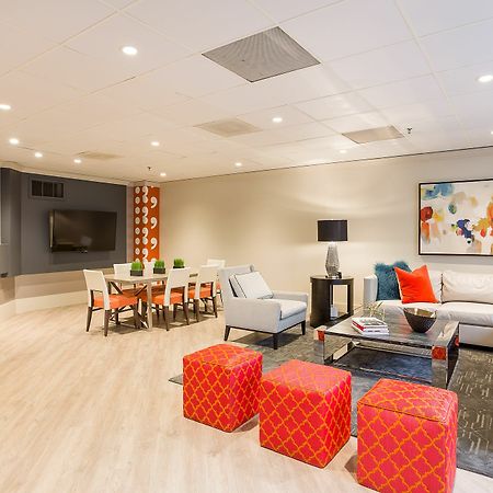Oakwood Crystal City Арлингтън Екстериор снимка